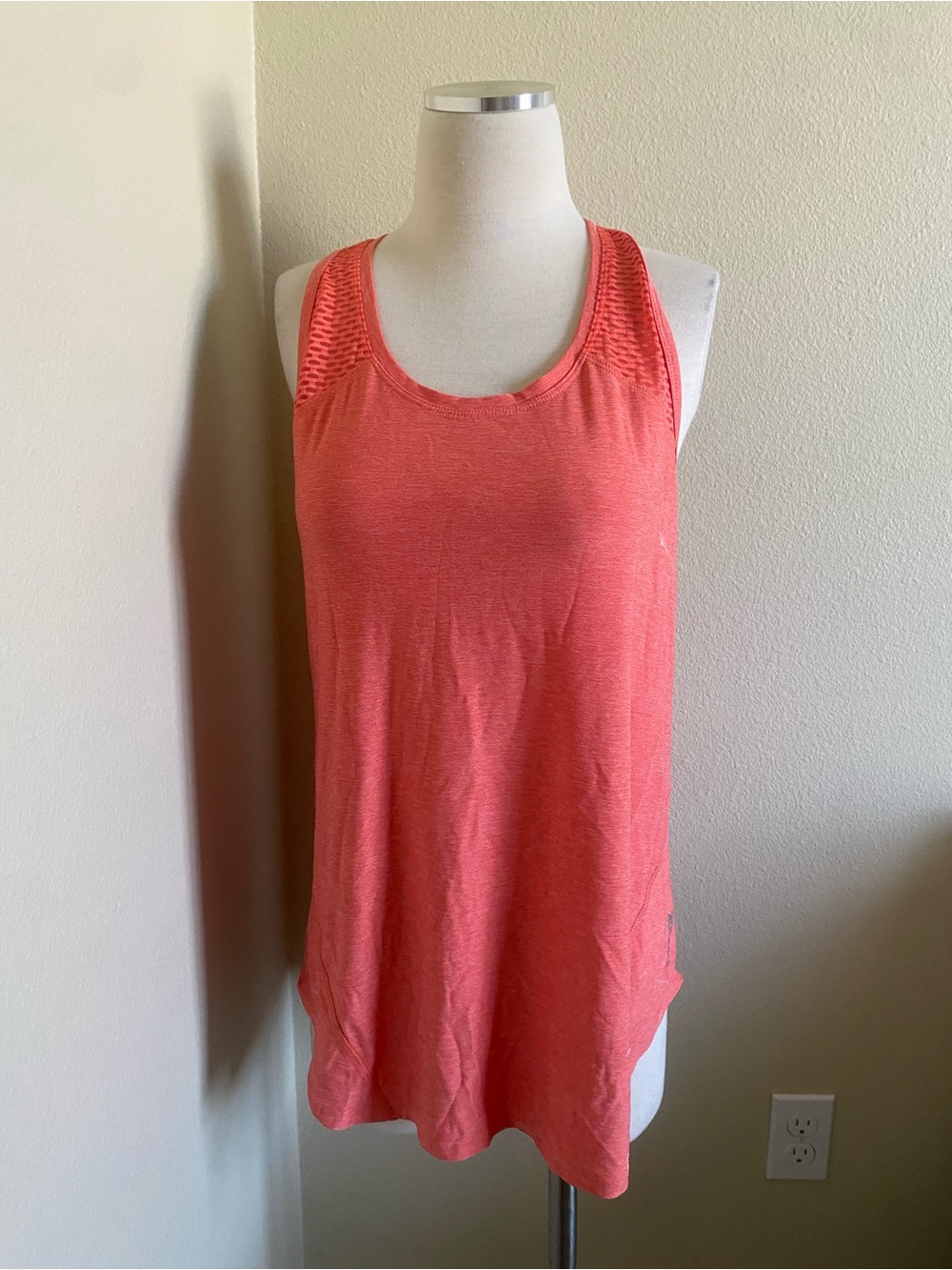 Reebok Coral Mesh-Shoulder Sleeveless Tank